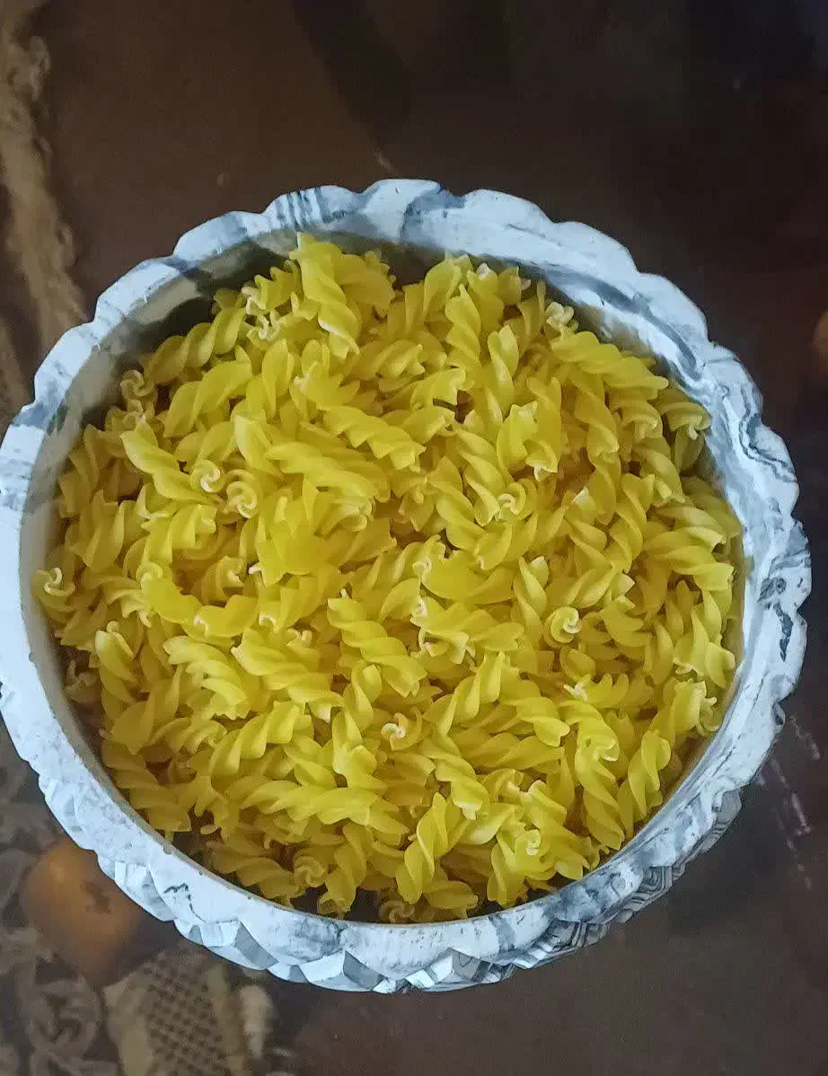 ماکارانی شکلی|خوردنی و آشامیدنی|قم, نیروگاه|دیوار