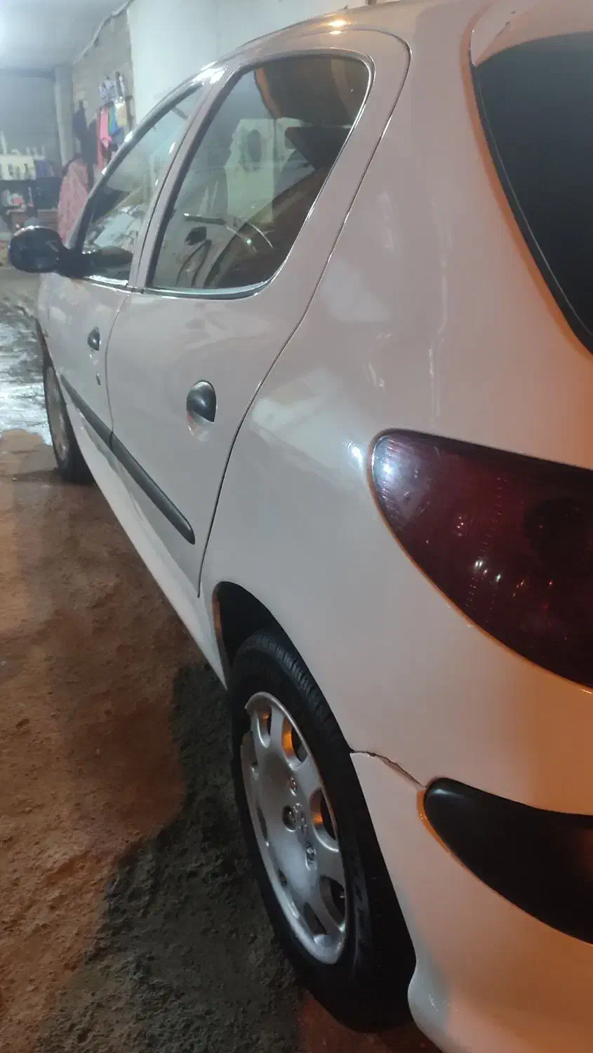 ۲۰۶مدل ۸۱سفیدتیپ2|خودرو سواری و وانت|رشت, آتشگاه|دیوار