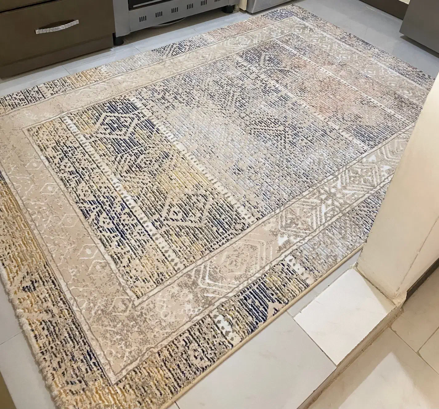 فرش ۴ متری وینتج گل برجسته|فرش|قوچان, |دیوار