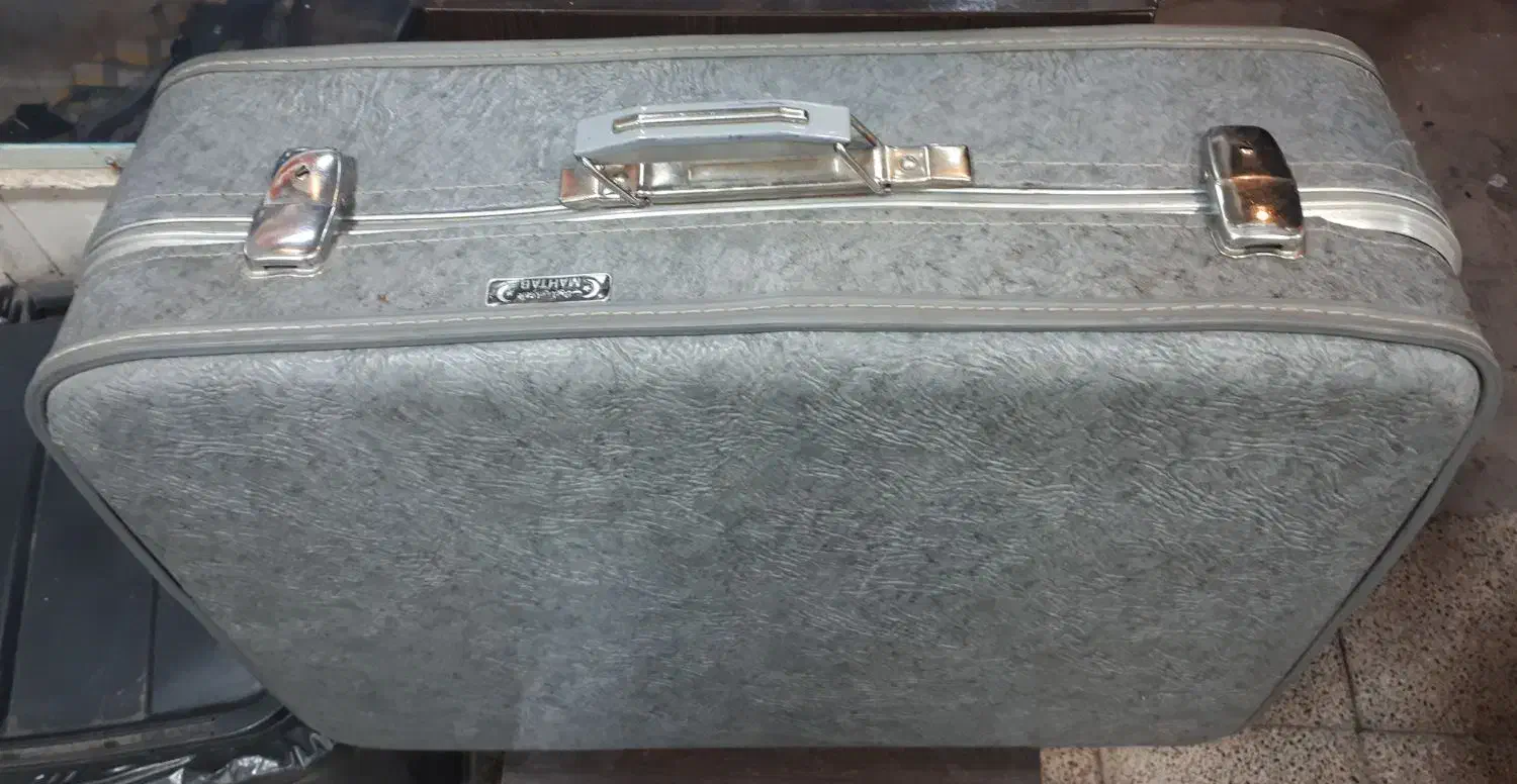 چمدان مسافرتی|کیف، کفش، کمربند|کرمان, |دیوار