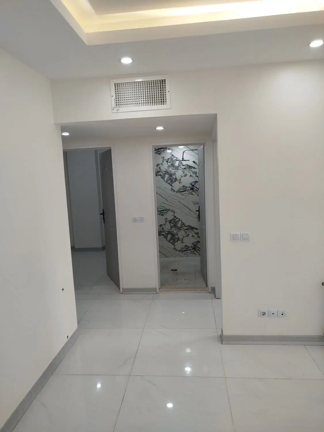 واحد ۹۵ متری صفر ۳ خواب خوش نقشه|فروش آپارتمان|شاهینشهر, شهرک هشت بهشت|دیوار