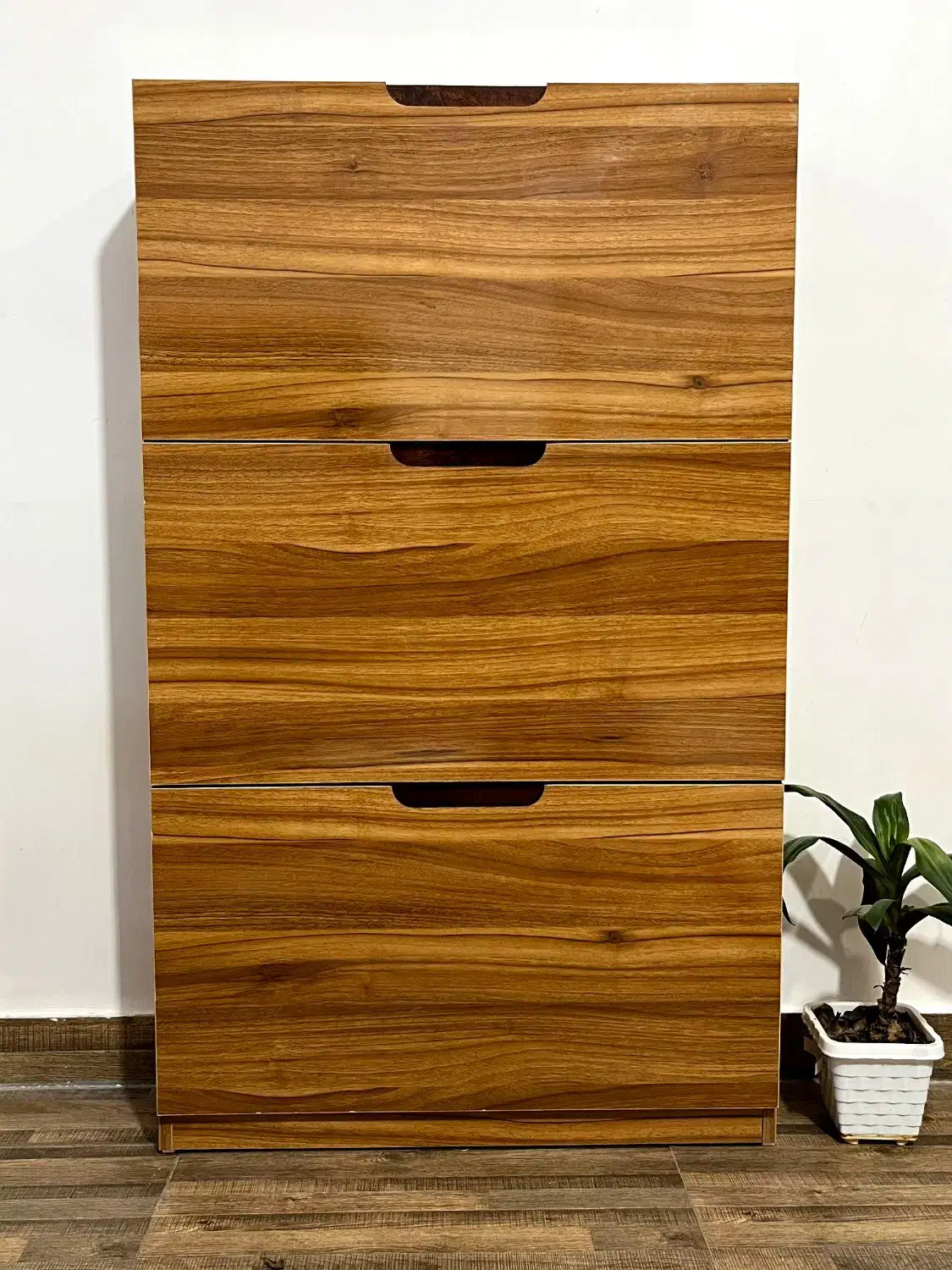 جا کفشی|جاکفشی، کمد، دراور|تربت جام, حافظ|دیوار