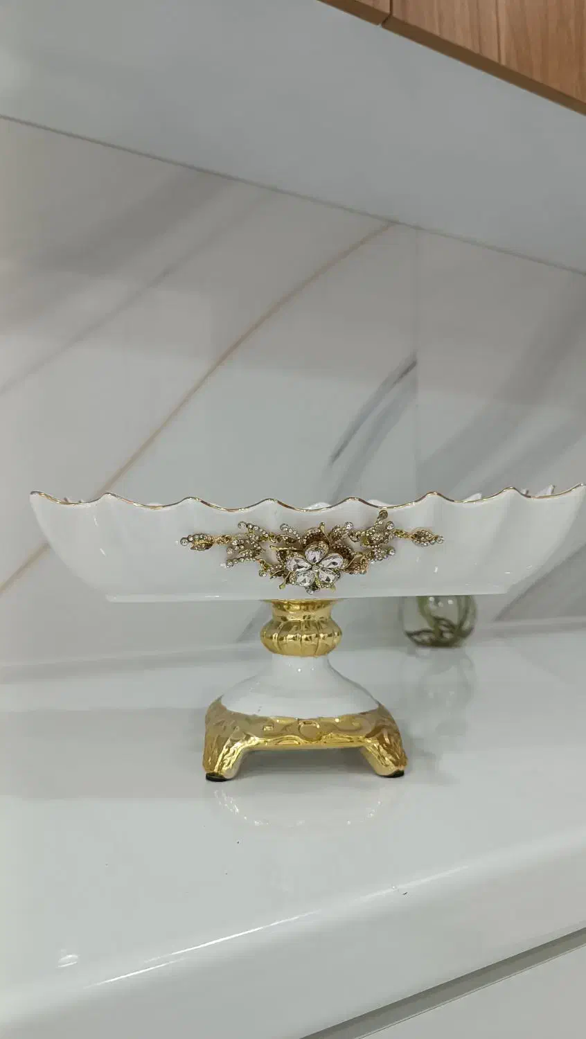 شیرینی خوری و میخوری گل برجسته|ظروف سرو و پذیرایی|گتوند, |دیوار