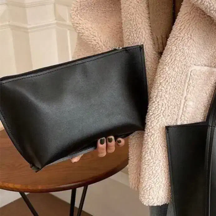 کیف مشکی گمشده|اشیا|بیرجند, |دیوار