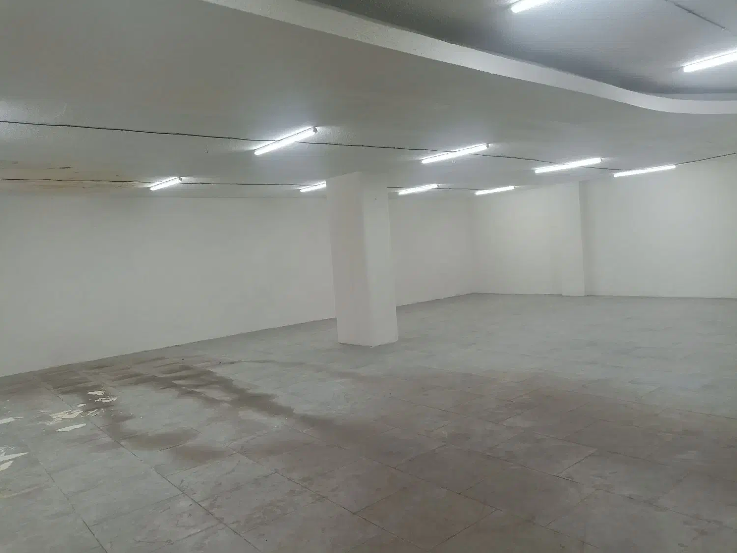 انبار تجاری فروشی|فروش دفتر صنعتی، کشاورزی، تجاری|تهران, امجدیه (خاقانی)|دیوار