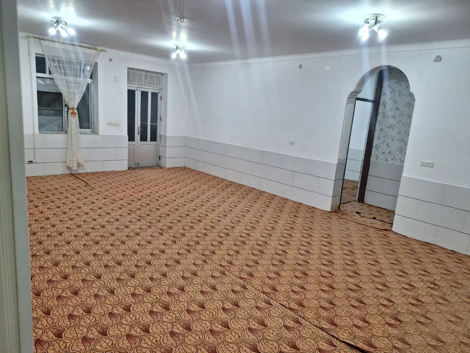 خانه اجاره ایی روزانه|اجارهٔ کوتاهمدت آپارتمان و سوئیت|طبس, |دیوار