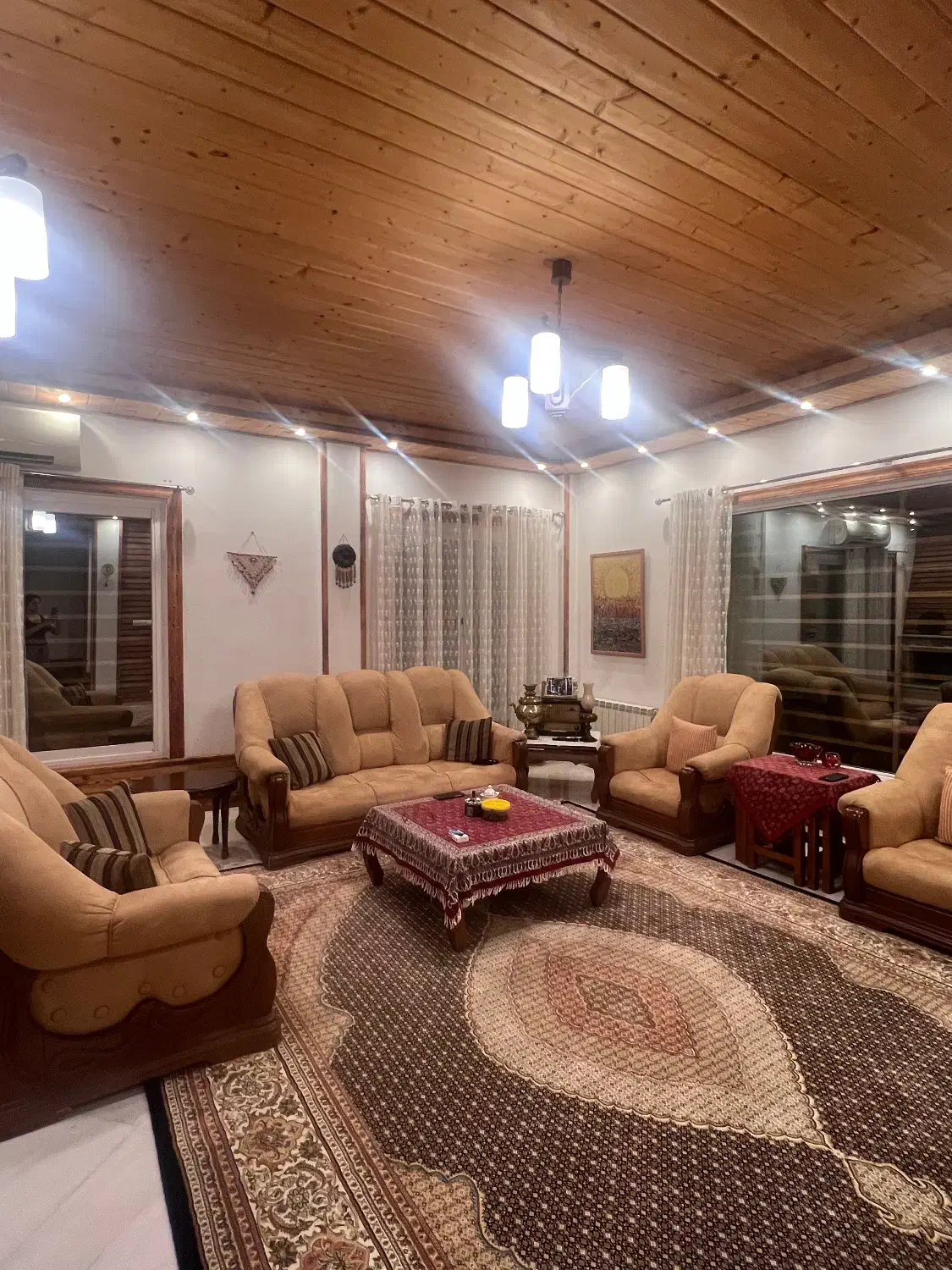 یک دست مبل هفت نفره|مبلمان خانگی و میز عسلی|رویان, |دیوار