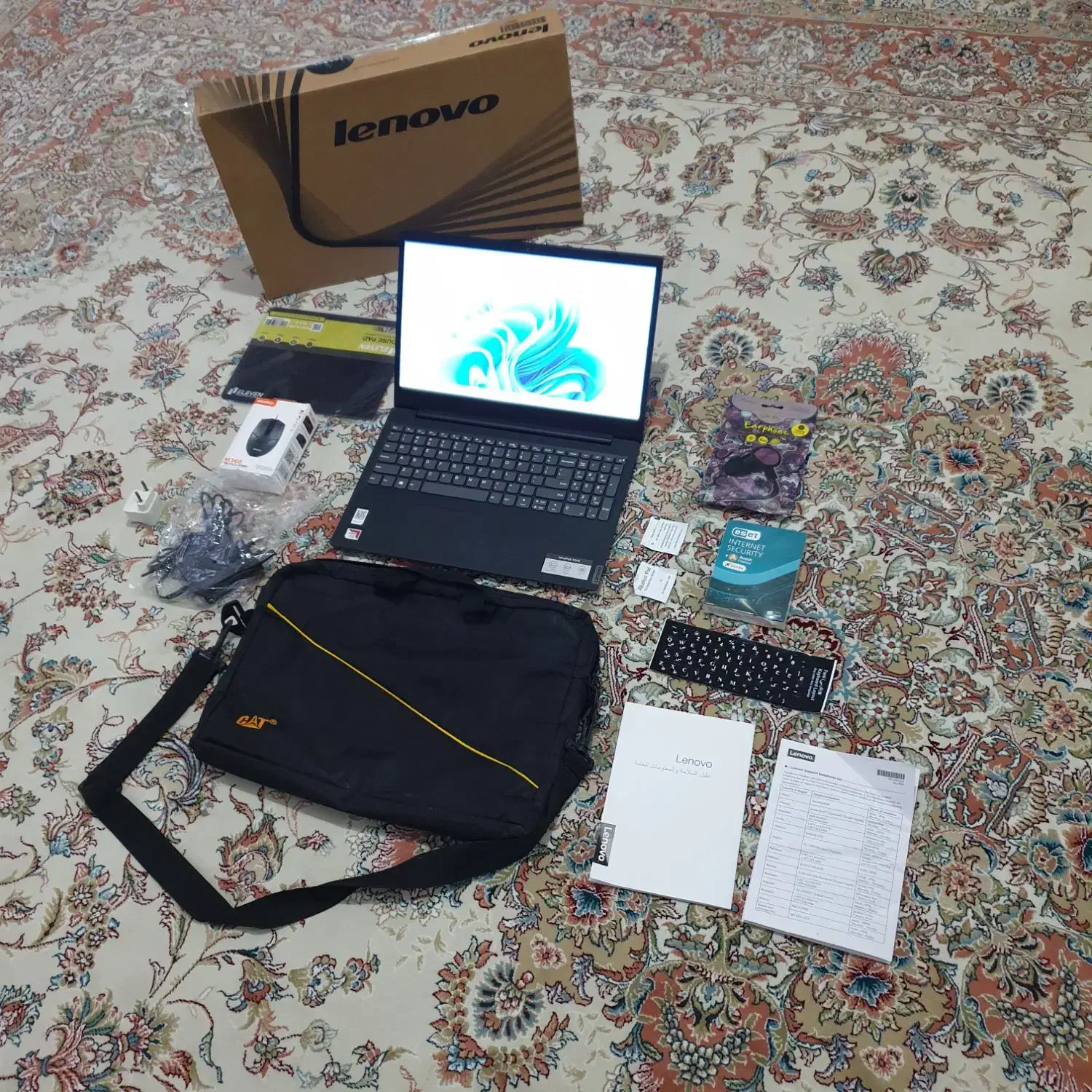 لپ تاپ گیمینگ Lenovo با کارتن و لوازم|رایانه همراه|شیراز, شهرک مطهری|دیوار