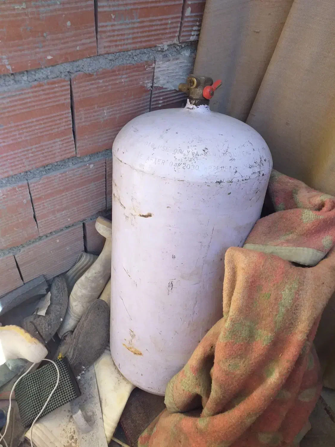 سی ان جی.فنر پراید و تیبا ساینا عقب. پخش|قطعات یدکی و لوازم جانبی|بجنورد, |دیوار