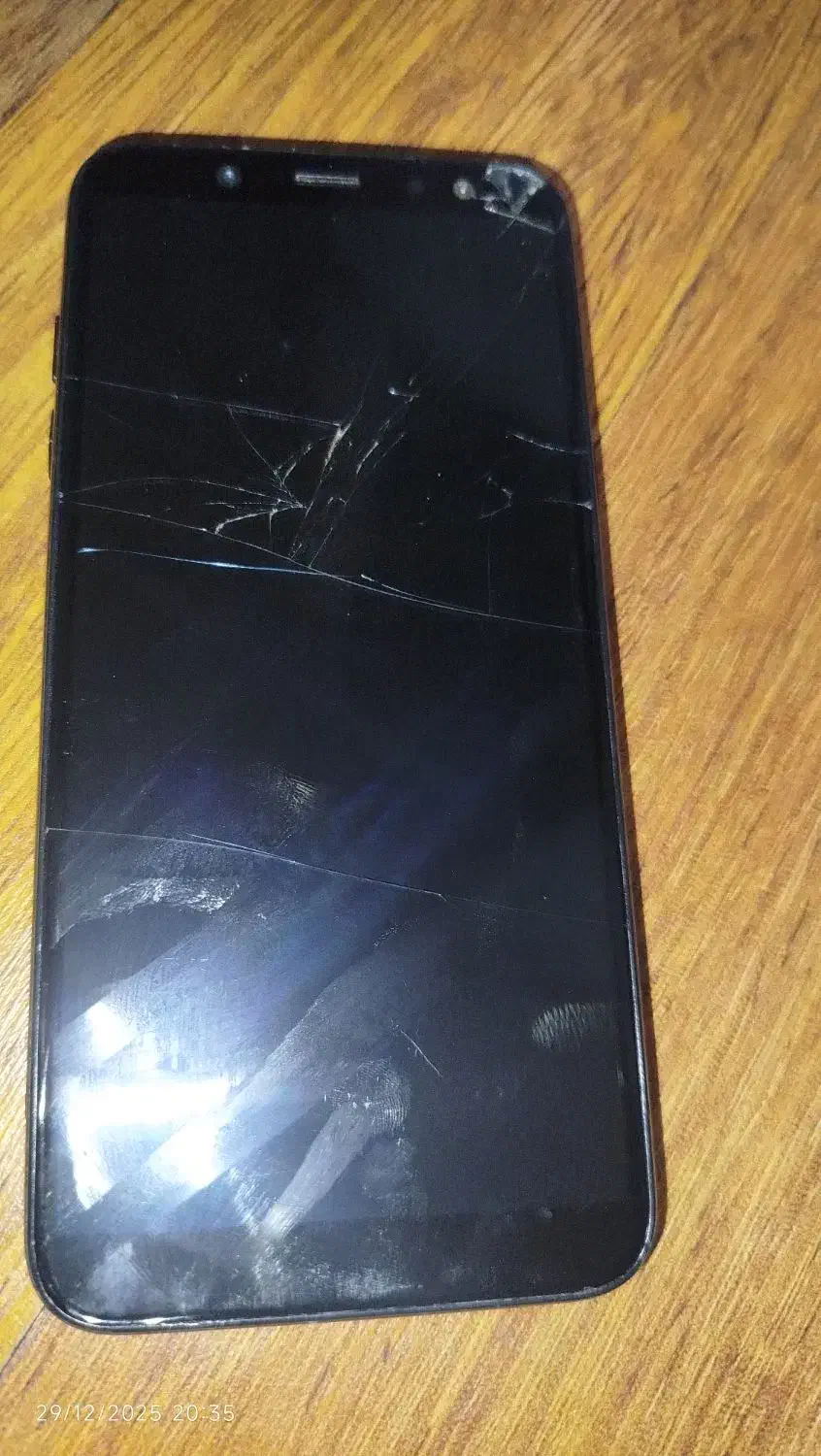 گوشیa6|موبایل|شاهین‌شهر, دهخدا|دیوار