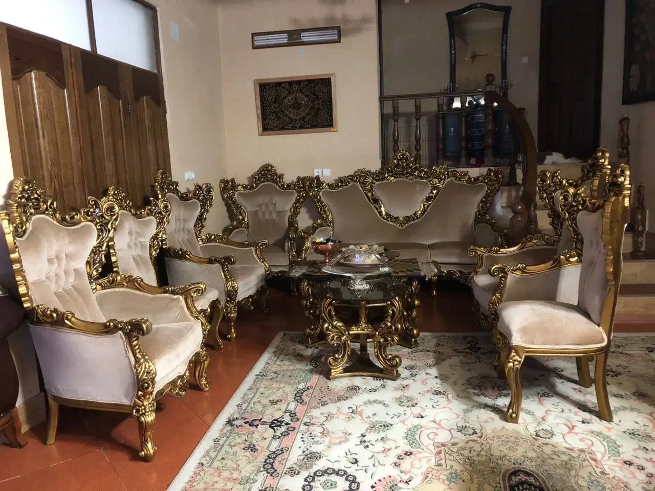 فروش ۲ دست مبل و میز غذا خوری|مبلمان خانگی و میز عسلی|آمل, |دیوار