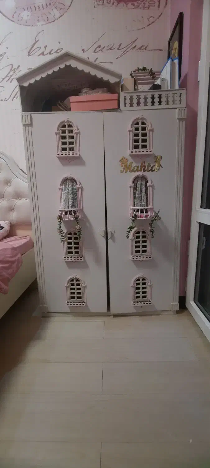 خانه باربی ۴ طبقه با مشاغل مختلف سایز بزرگ|اسباببازی|ساری, |دیوار