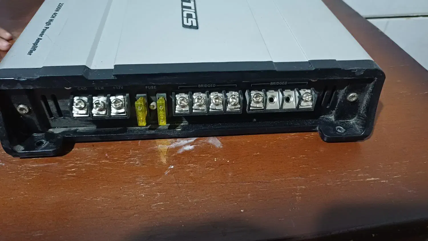 آمپلی فایر MBacoustice  چهارکانال 2200 وات توافقی|صوتی و تصویری|جیرفت, |دیوار