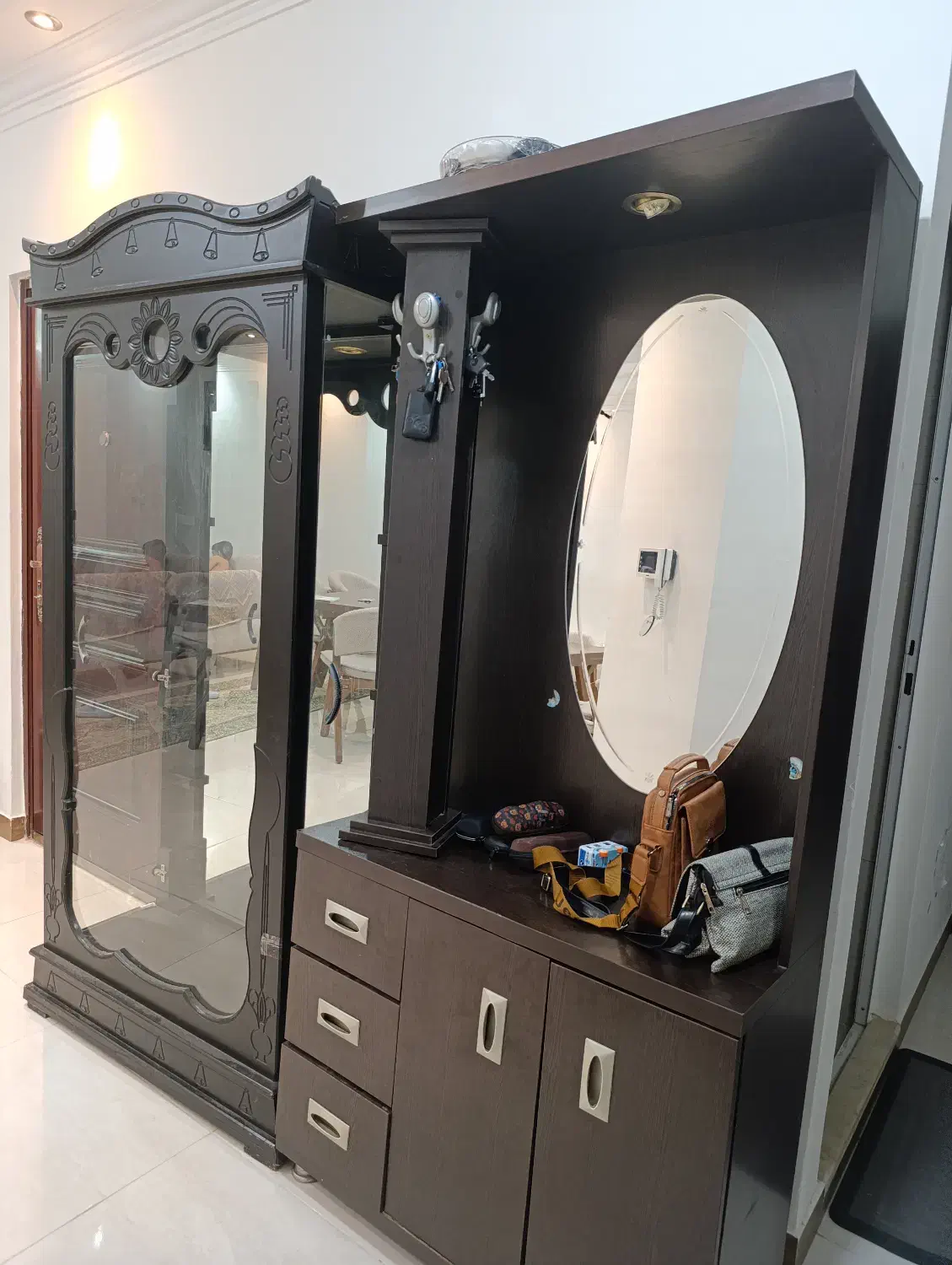 بوفه و جاکفشی در حد نو|جاکفشی، کمد، دراور|بابل, |دیوار