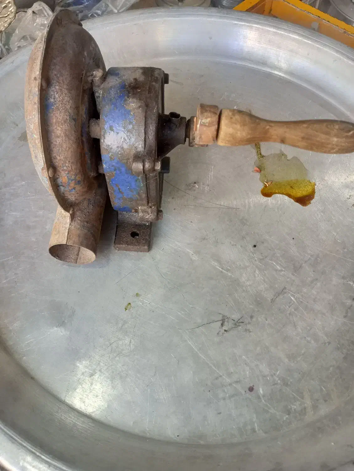 فن دستی گیربکس دار|کلکسیون اشیاء عتیقه|ملارد, |دیوار