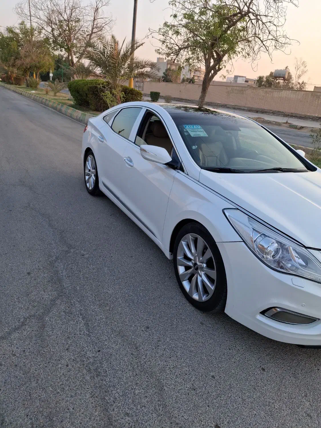 ازرا گرنجور 2015 فول ترین اپشن|خودرو سواری و وانت|بندر ماهشهر, |دیوار