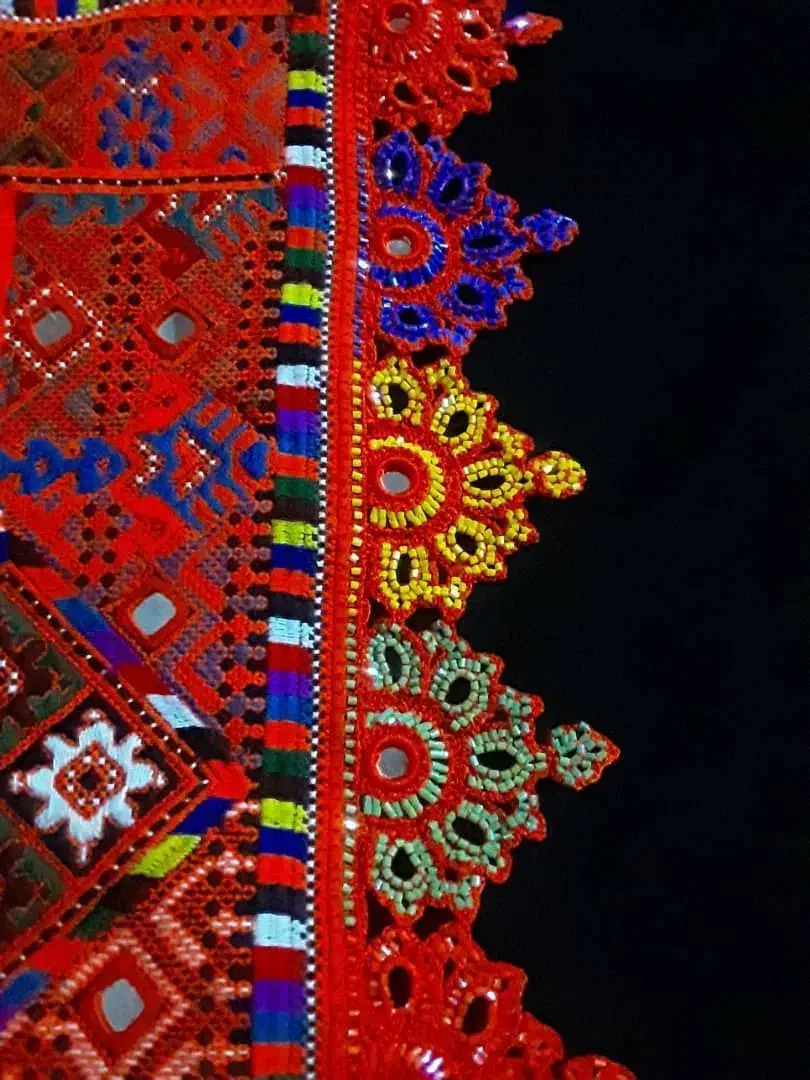 کریشی|لباس|زاهدان, |دیوار