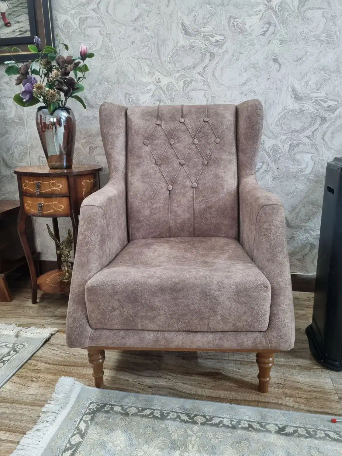 نیم ست چستر|مبلمان خانگی و میز عسلی|اراک, |دیوار