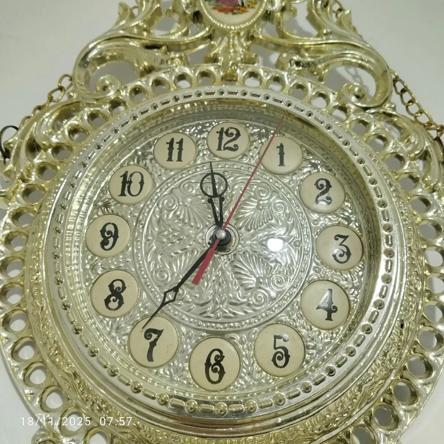 ساعت طلایی|ساعت دیواری و تزئینی|مشهد, طلاب|دیوار