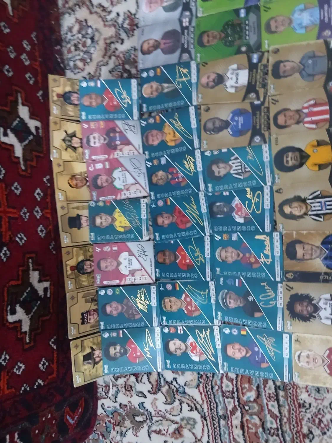 کارت کیمدی|اسباب‌‌بازی|قائن, |دیوار