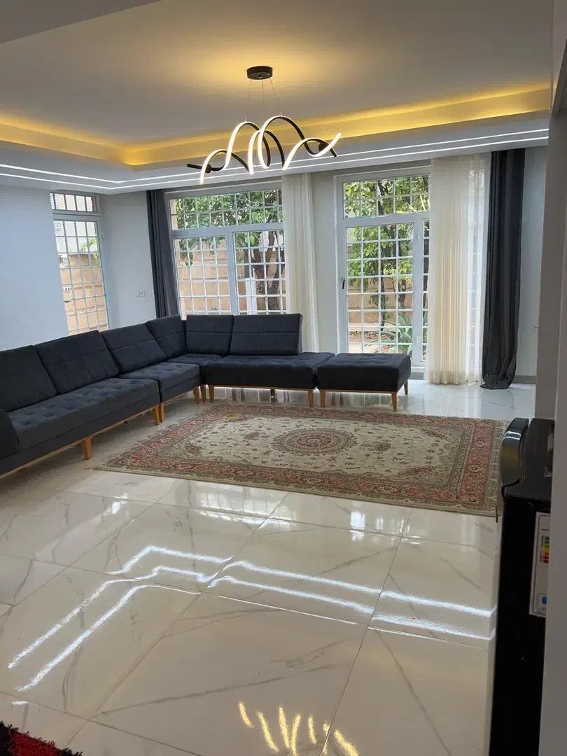 اجاره منزل مبله ویلایی سوییت مبله اپارتمان مبله|اجارهٔ کوتاهمدت آپارتمان و سوئیت|شیراز, دروازه قران|دیوار