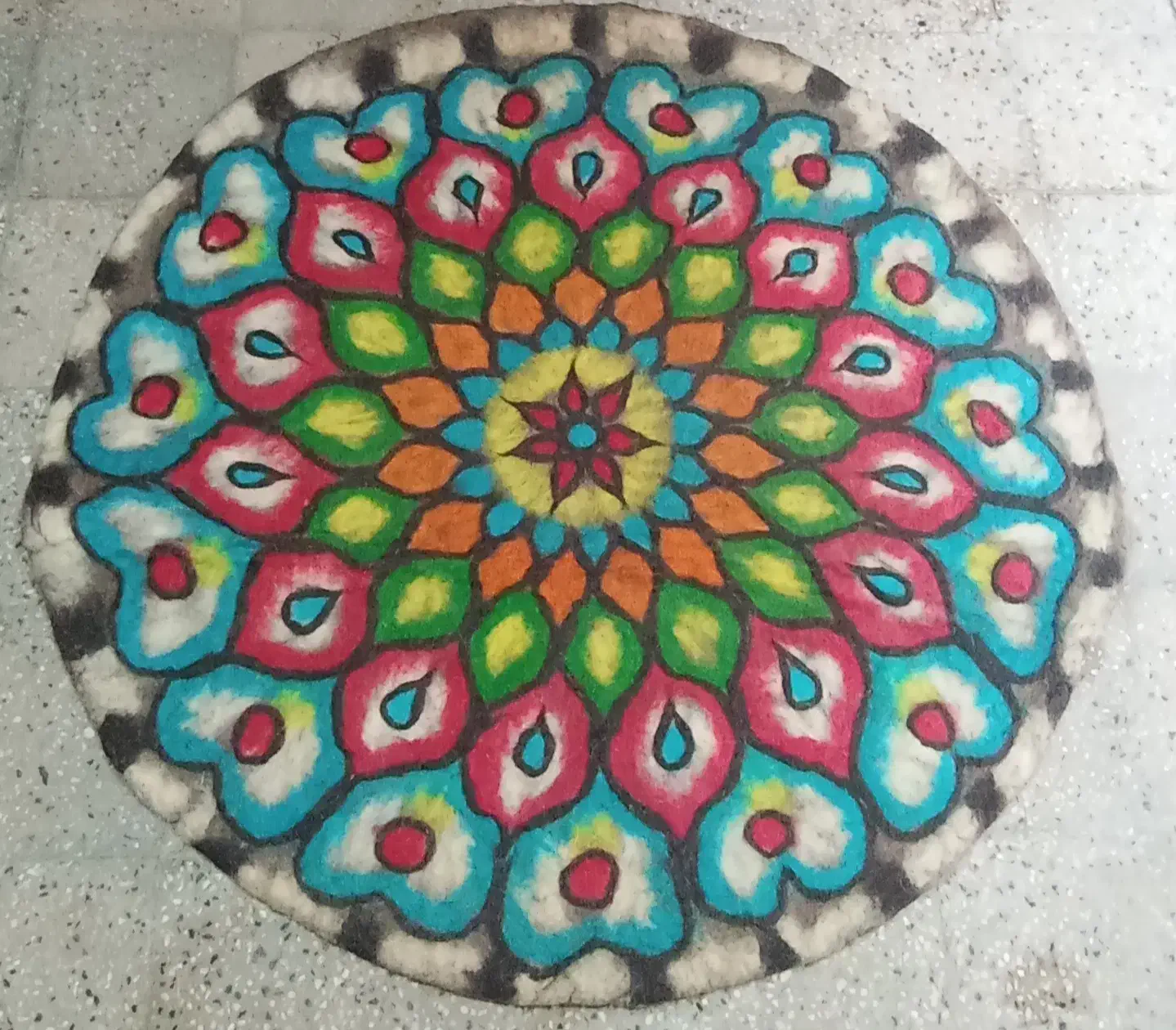 نمد دستباف پشمی|گلیم، جاجیم، گبه|اصفهان, نقش جهان|دیوار