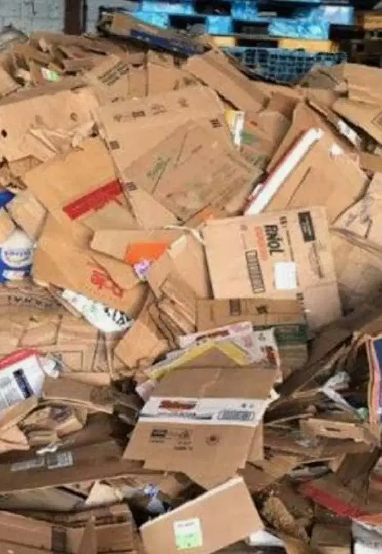 ضایعات کارتن وکتاب کاغذوآهن آلات وپلاستیک|عمده‌فروشی|تبریز, |دیوار