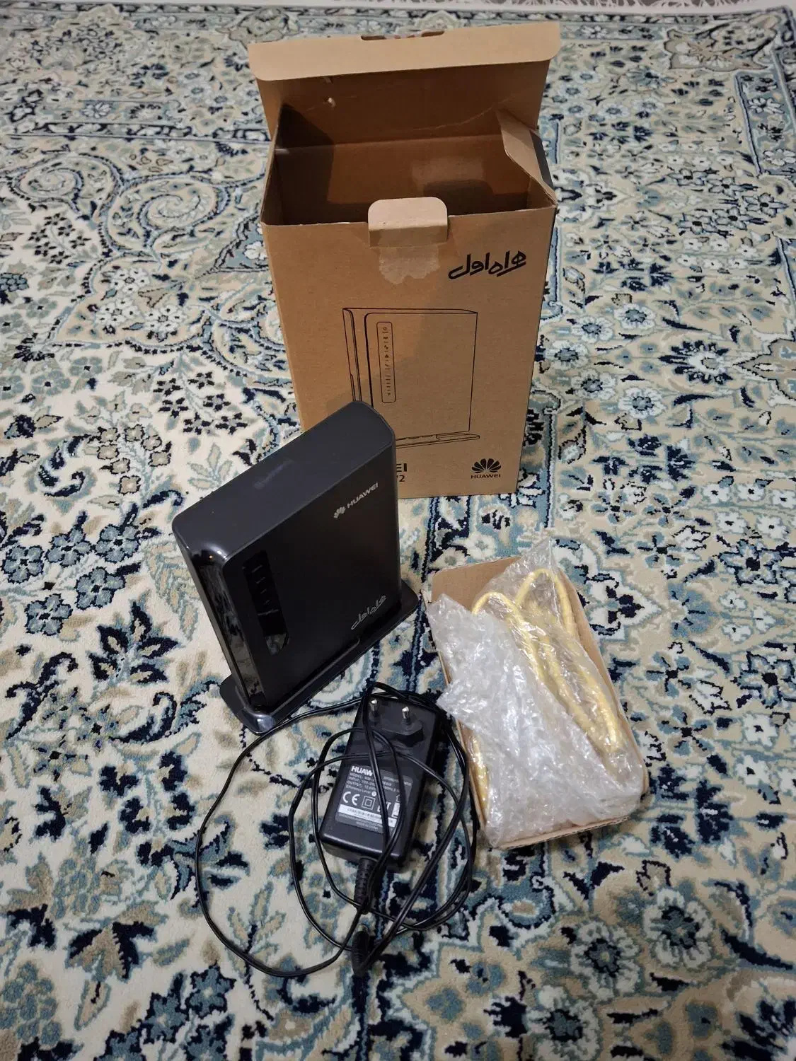 یک عدد مودم هوآوی سیمکارت خور همراه اول|مودم و تجهیزات شبکه|تهران, خاک سفید|دیوار