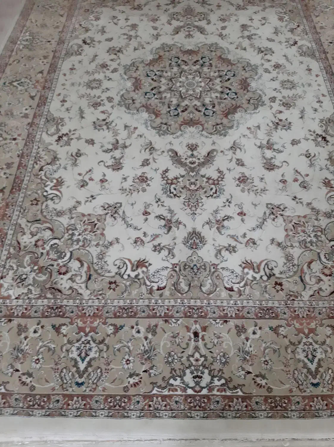 فرش مشهد|فرش|قدس, شهر‌قدس|دیوار