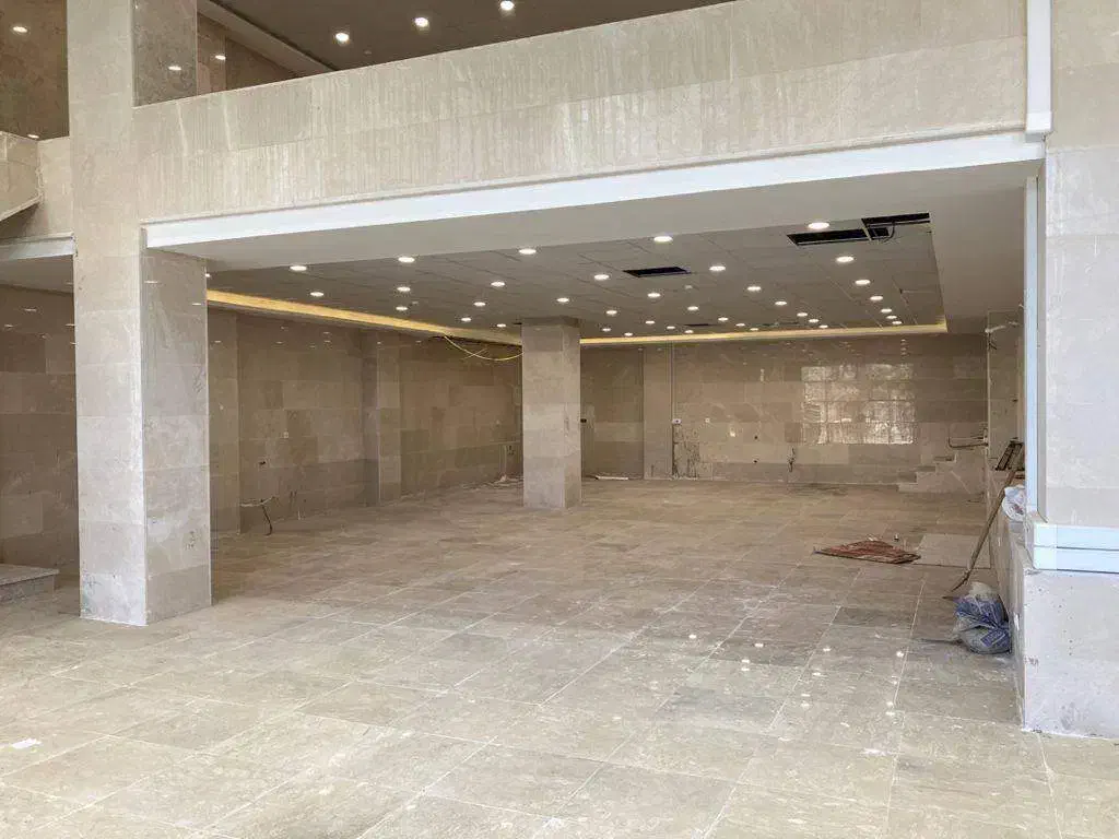 تجاری ۶۰۰ متر بلوار تعاون|اجارهٔ مغازه و غرفه|قم, عمار یاسر|دیوار