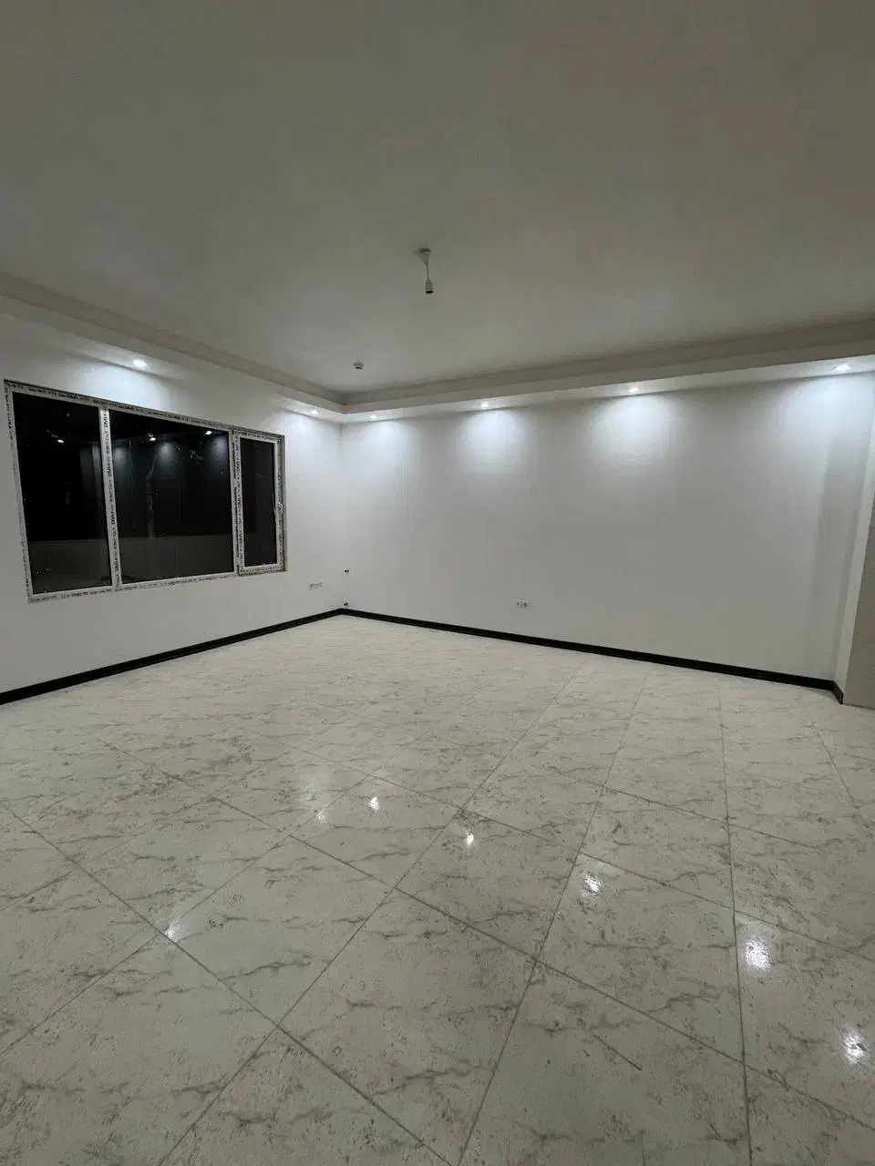 فروش آپارتمان۱۰۰mوام دارکلیداول خیرابادتمدن/شاپوری|فروش آپارتمان|خرمآباد, |دیوار