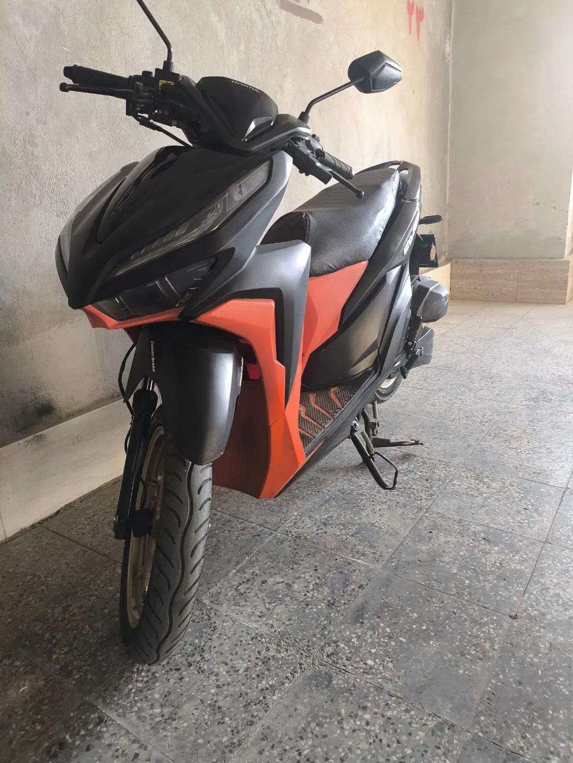 فروش کلیک 150|موتورسیکلت|صدرا-فارس, فاز ۲|دیوار