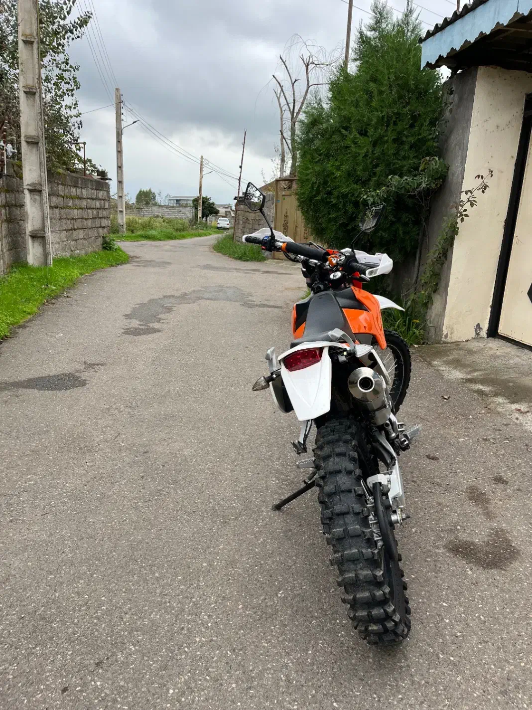 موتور سیکلت|موتورسیکلت|رودسر, |دیوار