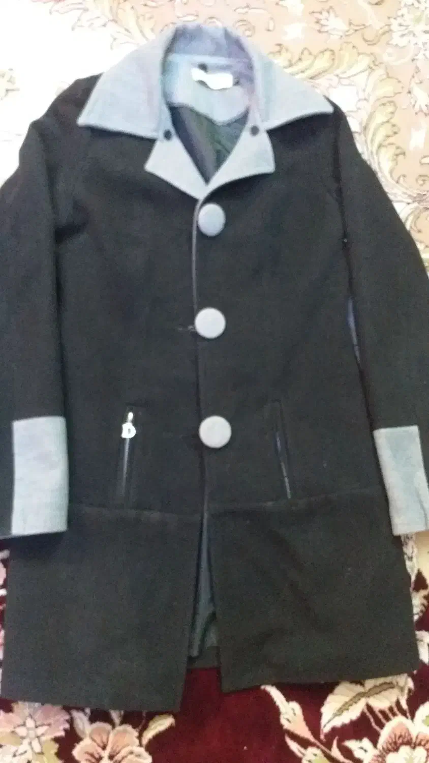 تعداد زیادی کاپشن و پالتو پسرانه دخترانه|حراج|تبریز, |دیوار