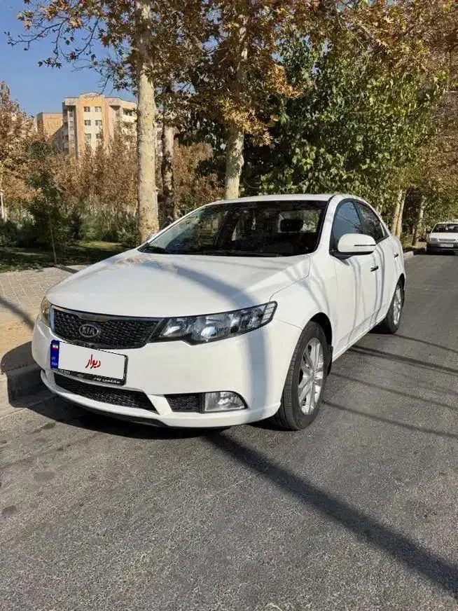 سراتو اپشنال ۹۷ تمیز خانگی|خودرو سواری و وانت|اصفهان, مهرآباد|دیوار