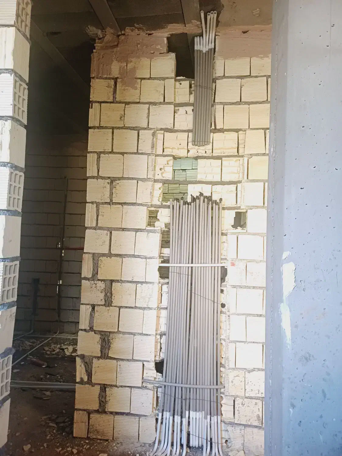 برقکار ساختمان|خدمات پیشه و مهارت|نجف‌آباد, امام خمینی|دیوار