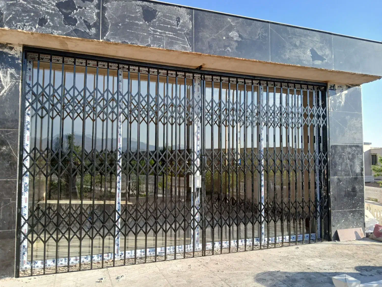 درب اکاردونی.درب اکاردیونی.دری اکاردئونی|مصالح و تجهیزات ساختمان|اصفهان, مارچین|دیوار