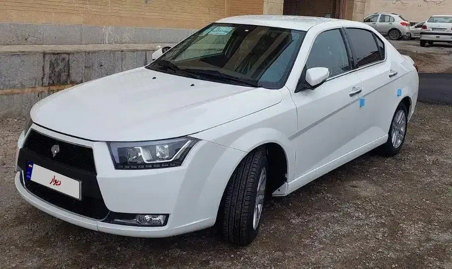 دنا پلاس ۶ سرعته دستی رینگ فولادی|خودرو سواری و وانت|همدان, |دیوار