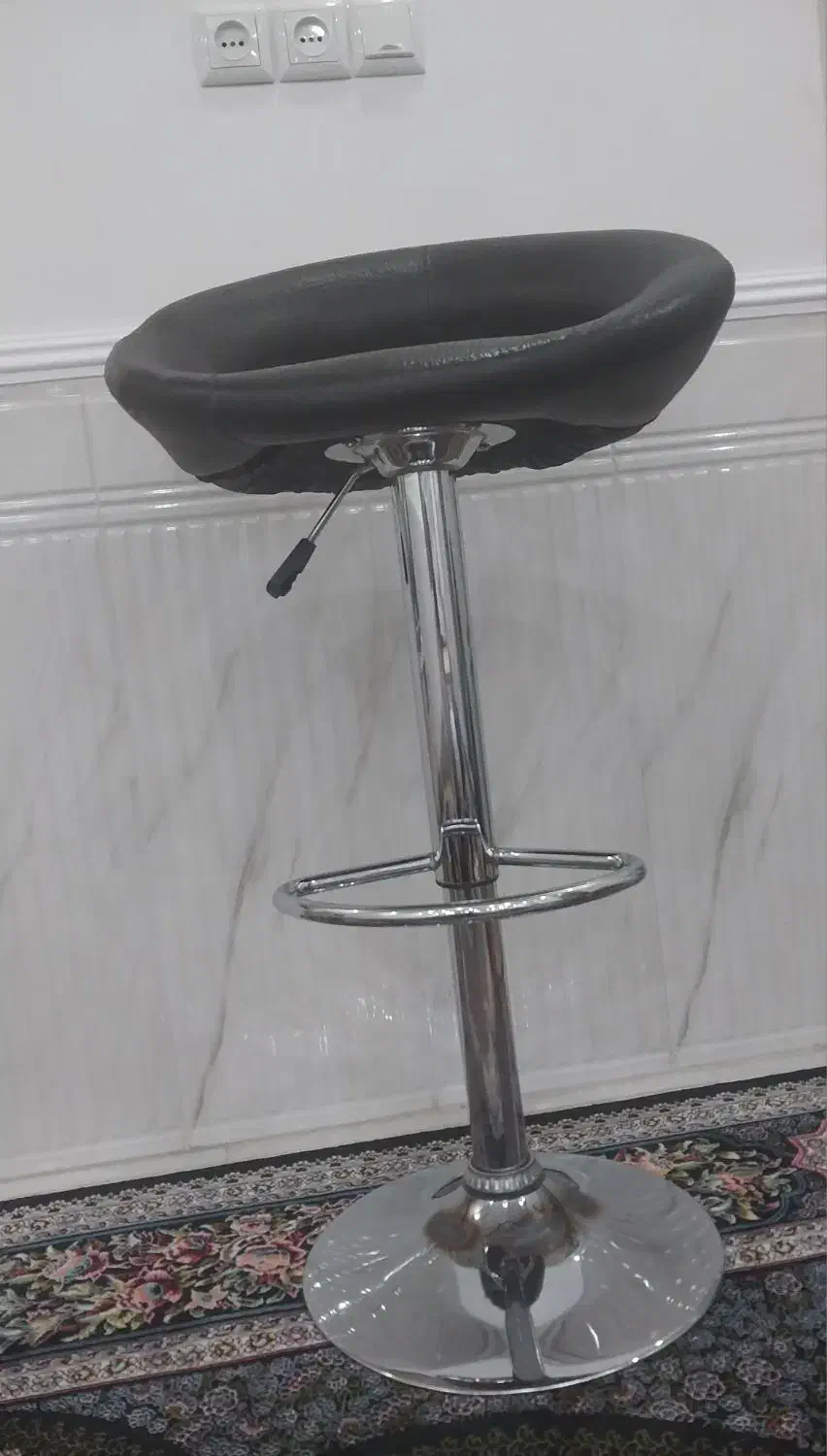 صندلی چرخی جک دار|صندلی و نیمکت|اندیمشک, |دیوار