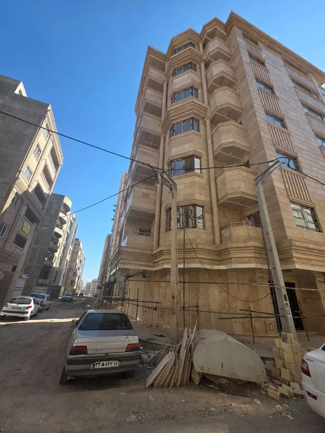 فروش فوری آپارتمان مبله ۳نبش ۱۹۵متر + ۳خواب ۲مستر|فروش آپارتمان|ارومیه, |دیوار