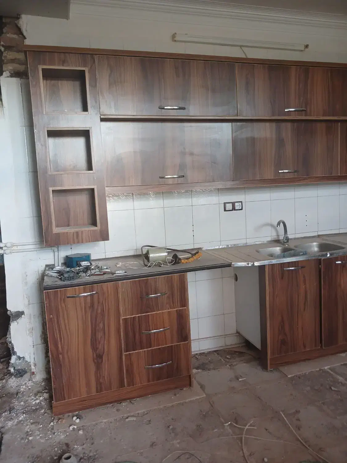 کابینت درحدنو|کتابخانه، شلف، قفسه‌های دیواری|رفسنجان, |دیوار