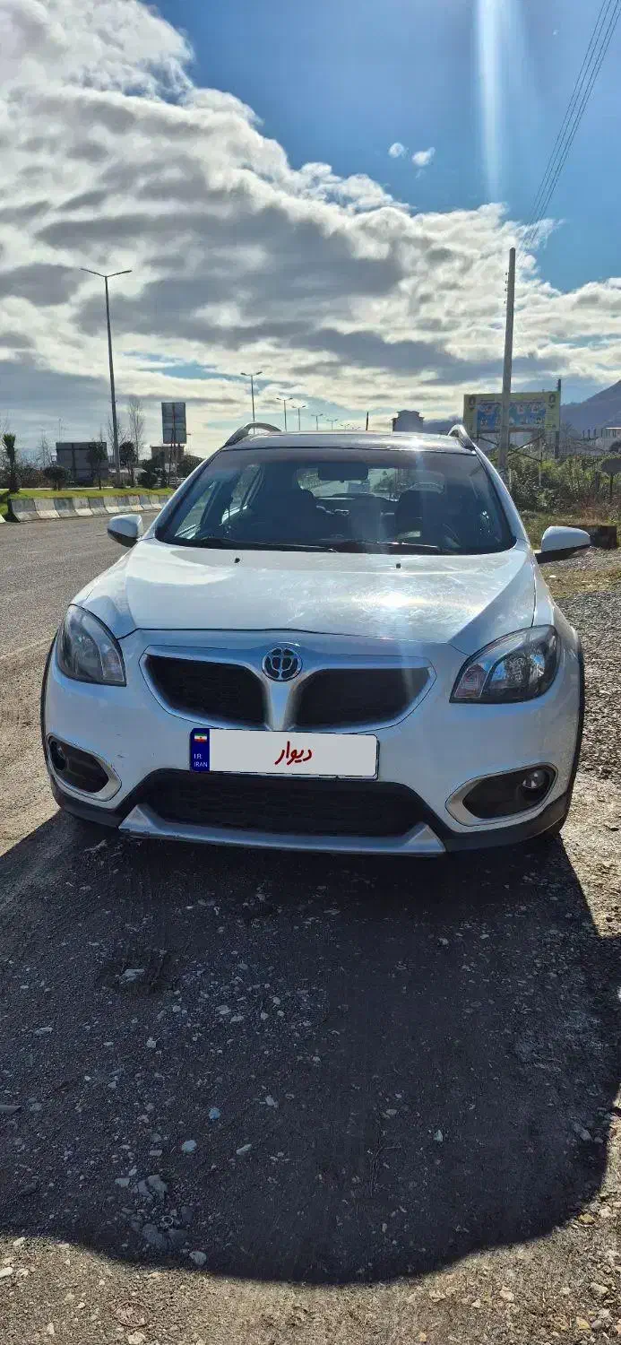 برلیانس 330 کراس 1650|خودرو سواری و وانت|چوبر, |دیوار