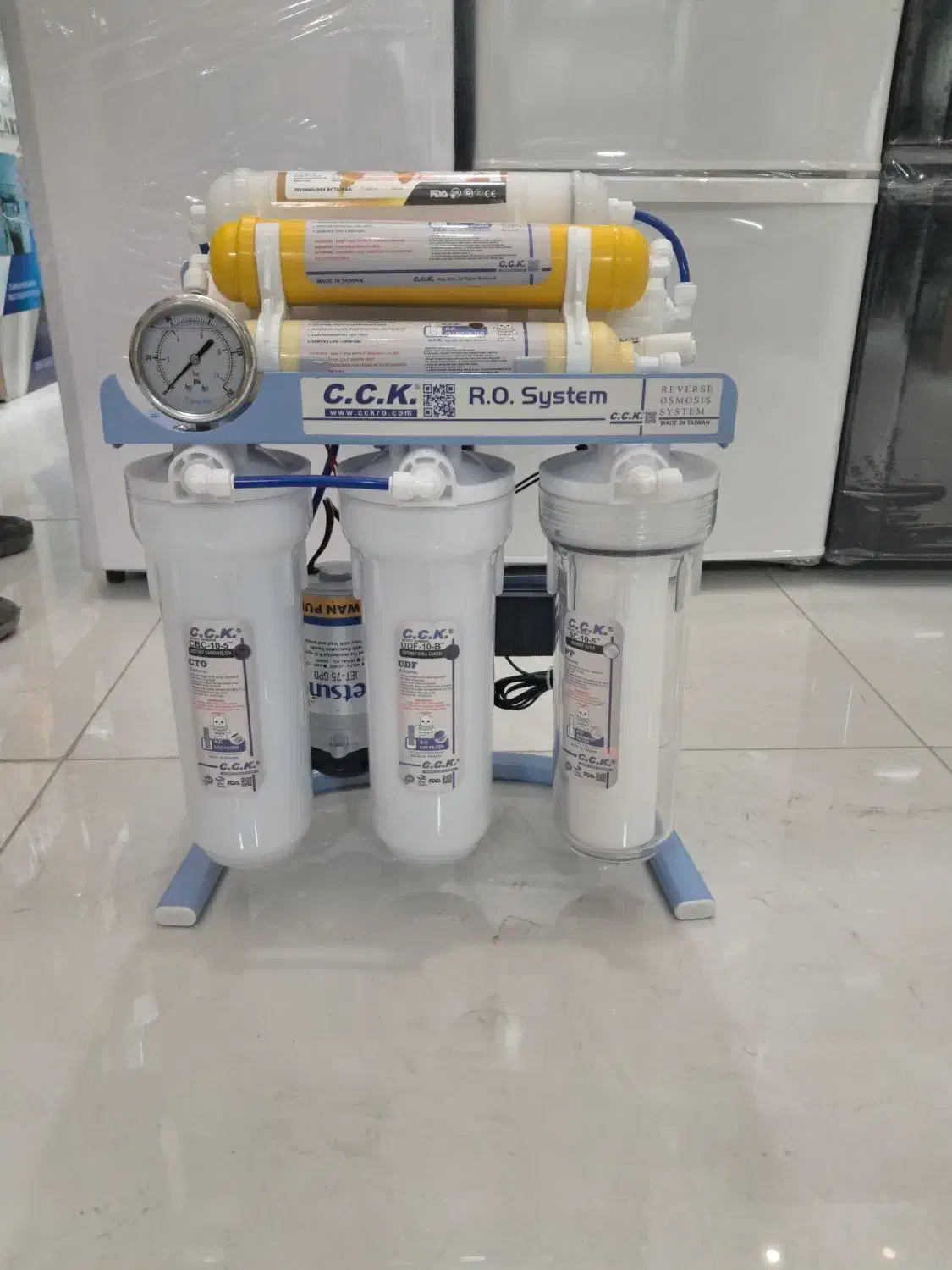 فروش انواع تصفیه آب خانگی وارداتی ۲ سال ضمانت|آب‌سردکن و تصفیه آب|برخوار, |دیوار