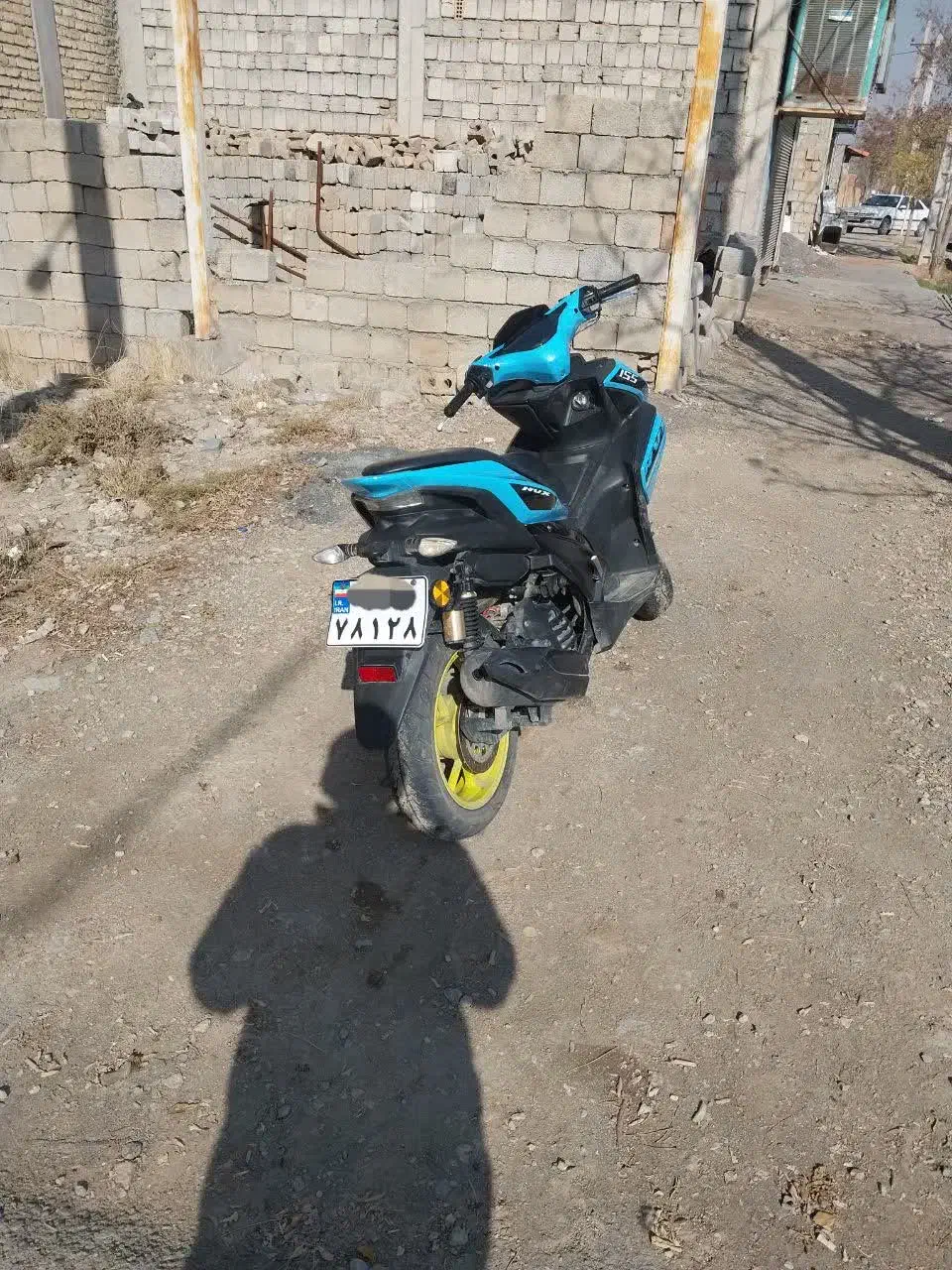 آیروکس 155|موتورسیکلت|نجفآباد, قلعه سفید|دیوار