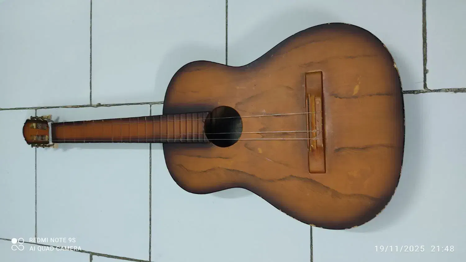 گیتار yAMAHA|گیتار، بیس، امپلیفایر|نسیم‌شهر, |دیوار