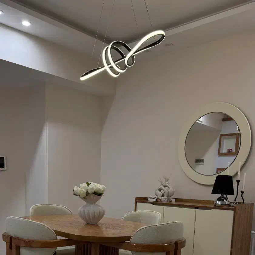 دو عدد لوستر مدرن مناسب برای جهاز|لوستر و چراغ آویز|مشهد, هفت تیر (آب و برق)|دیوار