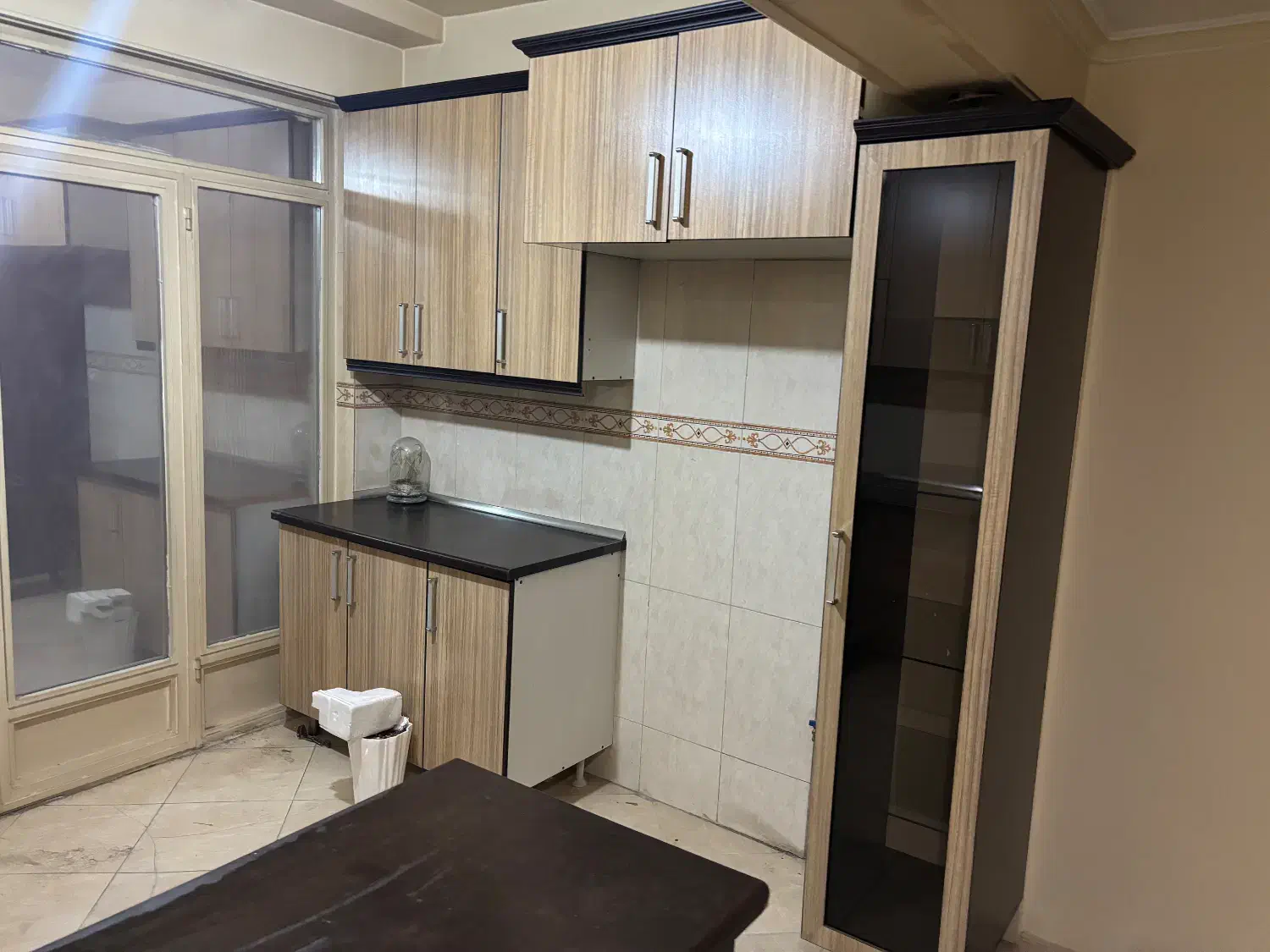 کابینت|آب‌چکان و نظم‌دهنده ظروف|تهران, جوانمردان (اندیشه)|دیوار