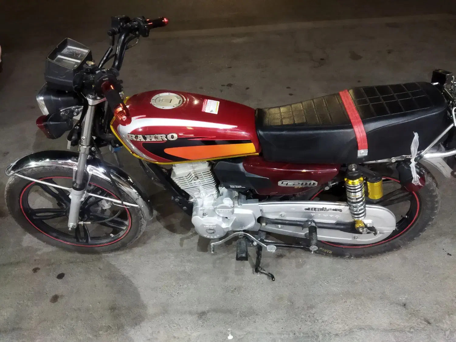 موتور رهرو 200انژکتوری|موتورسیکلت|اصفهان, تیران|دیوار