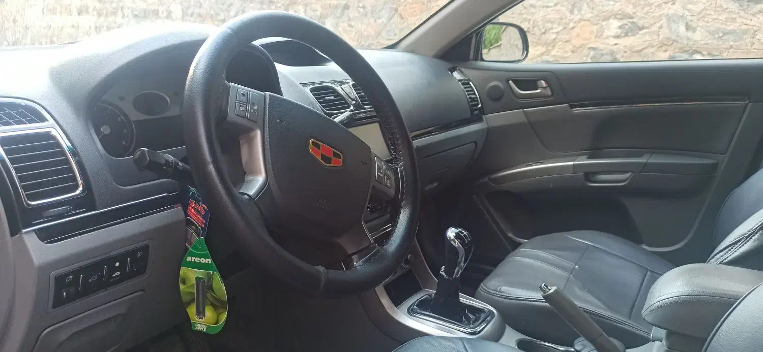 جیلی امگراند 2013 دنده|خودرو سواری و وانت|همدان, |دیوار