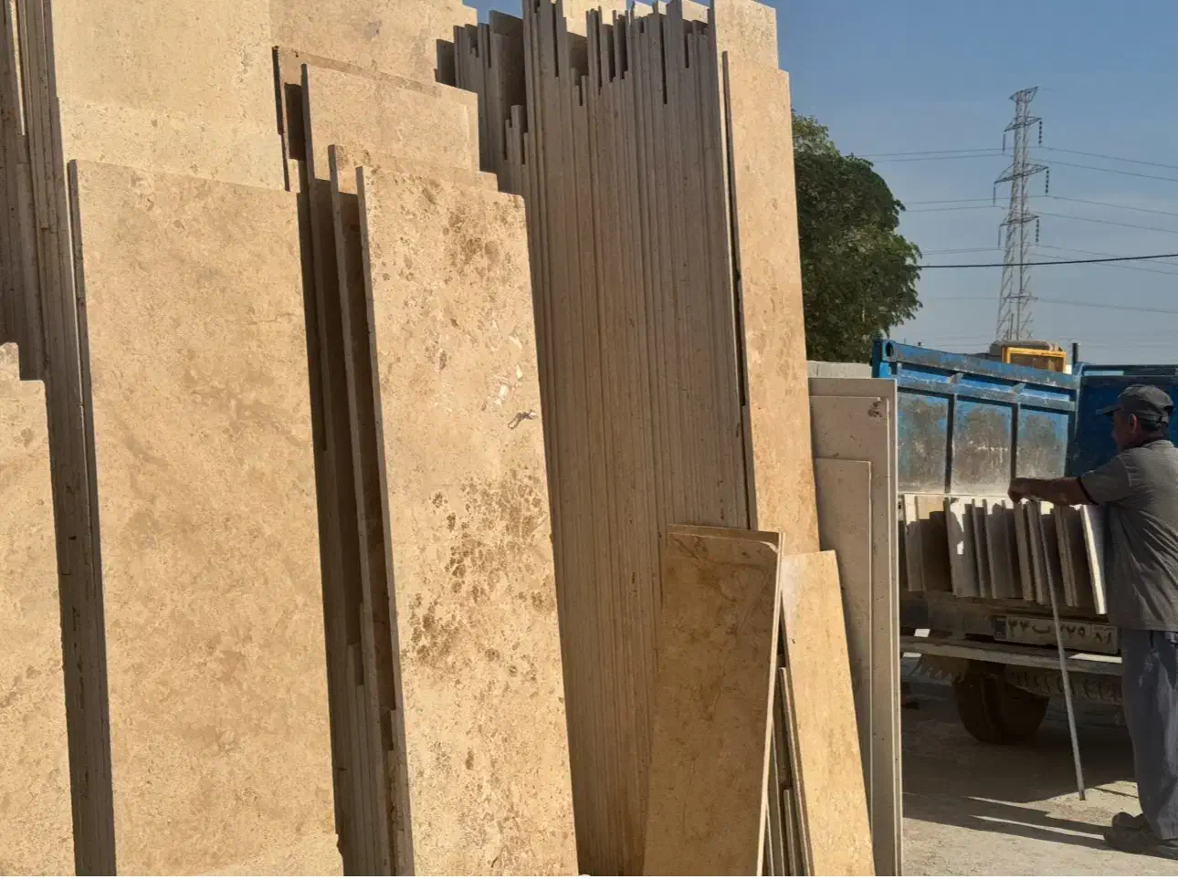 فروش سنگ قیمت سرامیک متری ۵۹۰ هزار تومان|مصالح و تجهیزات ساختمان|بوشهر, |دیوار